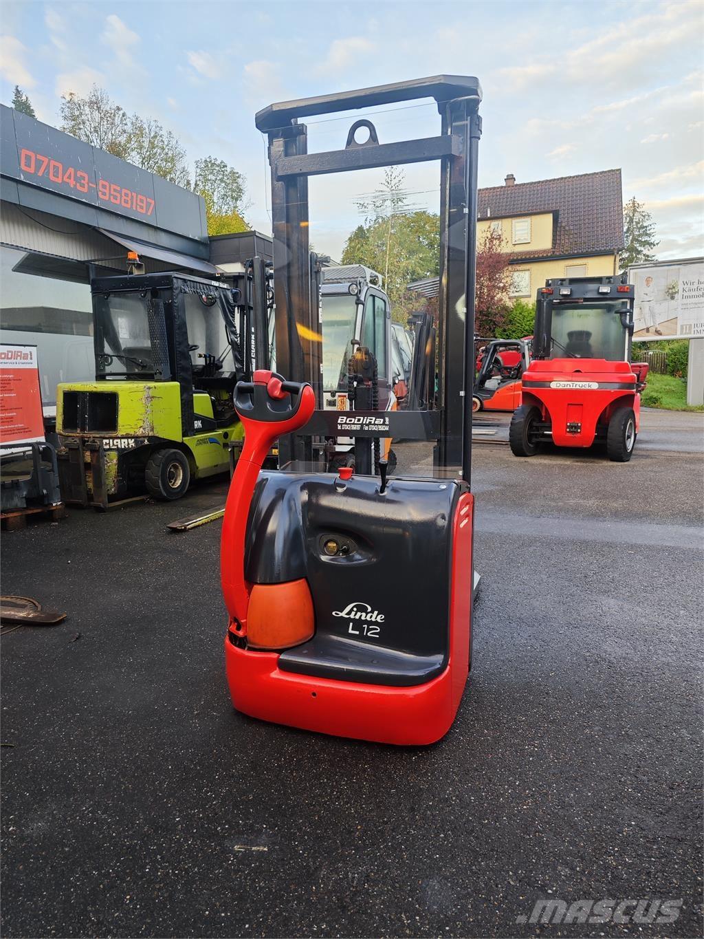 Linde L 12 Selbstfahrstapler