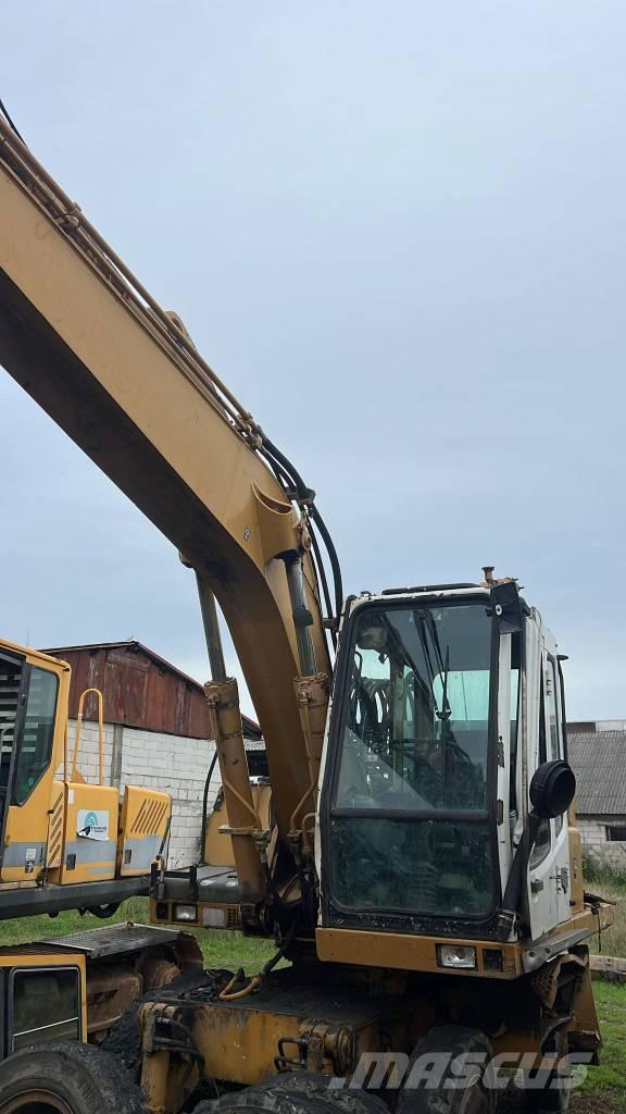 Liebherr A 904 Hydraulik