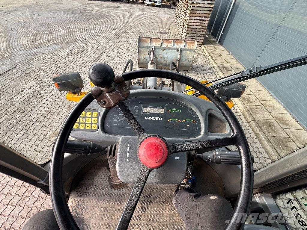 Volvo L 30 Radlader