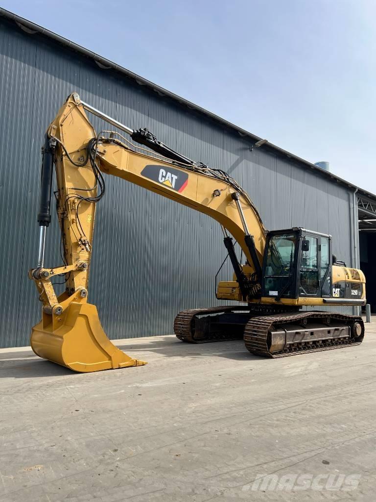 CAT 323D LN VA Raupenbagger