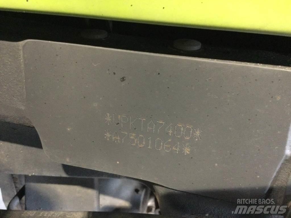 CLAAS ARION 550 Traktoren