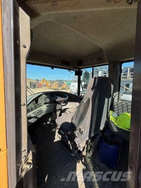 Volvo A 25 F Dumper - Knickgelenk