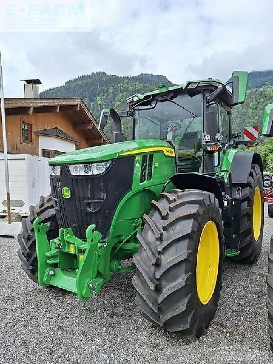 John Deere 7r 330 Traktoren