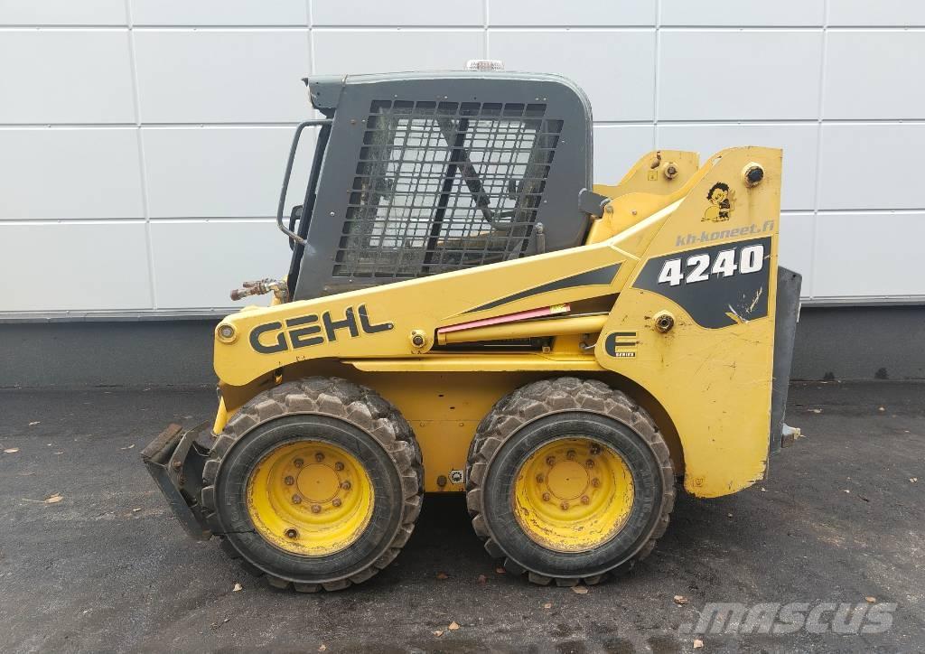 Gehl 4240 E Kompaktlader