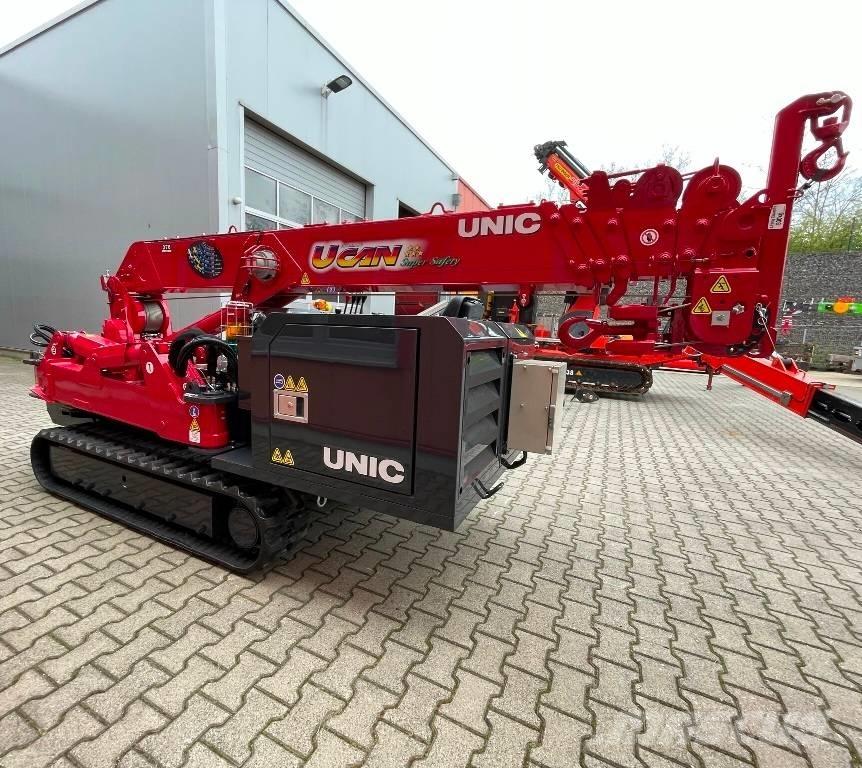 Unic URW-376 Minikrane