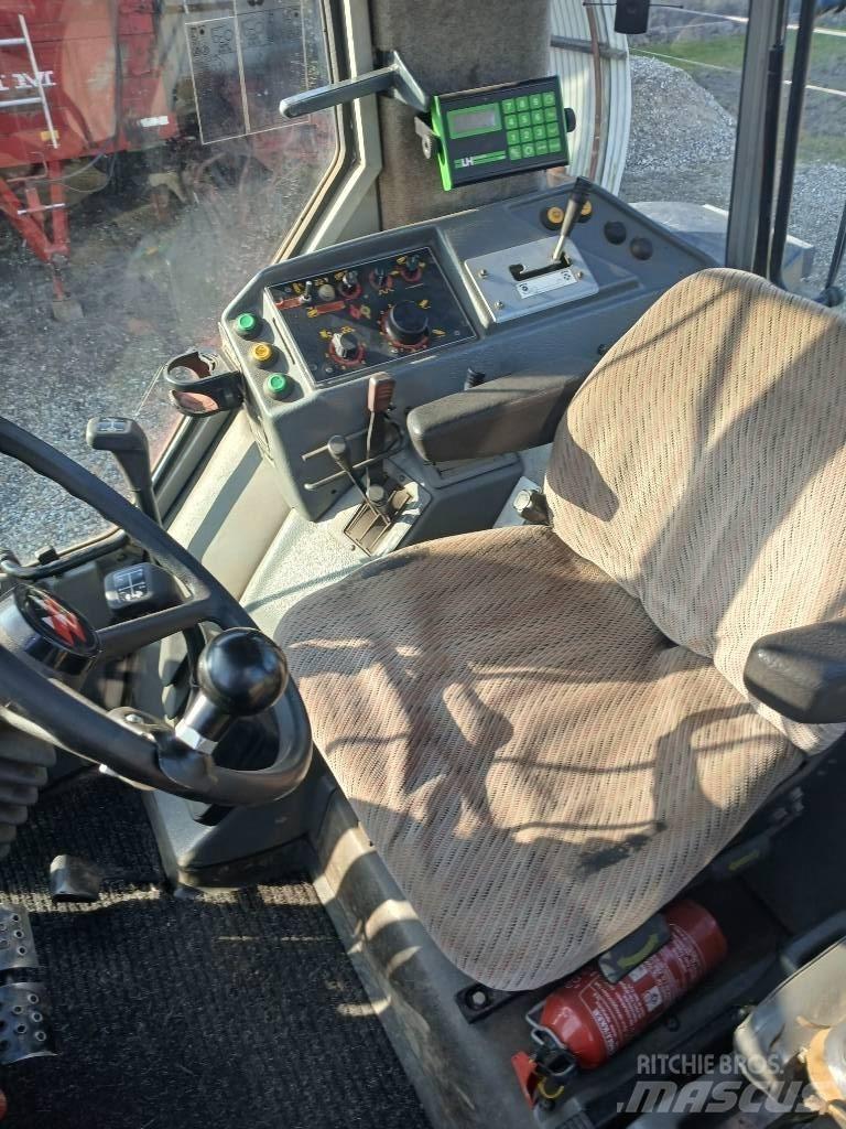 Massey Ferguson 3065 Traktoren