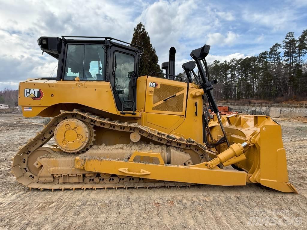 CAT D 6 Bulldozer