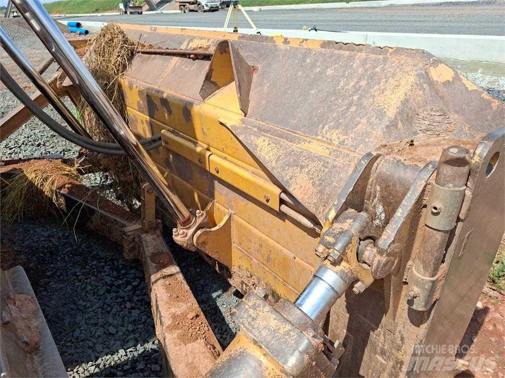 CAT D6R XL Sonstige Baumaschinen