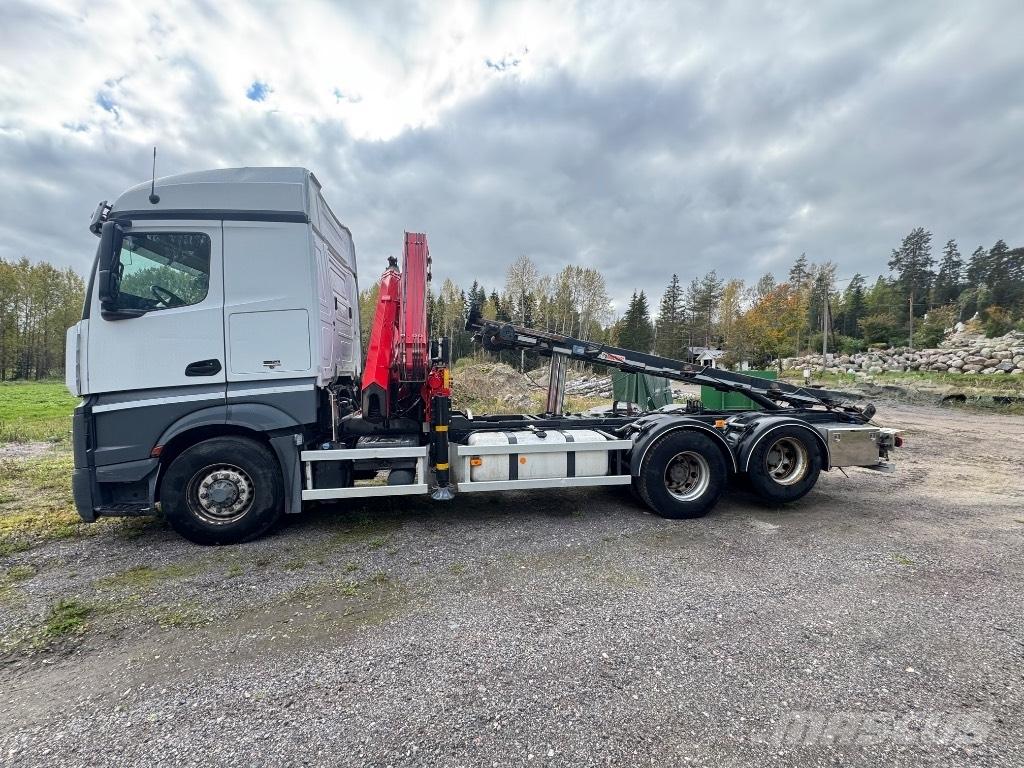 Mercedes-Benz 2653 L Kranwagen