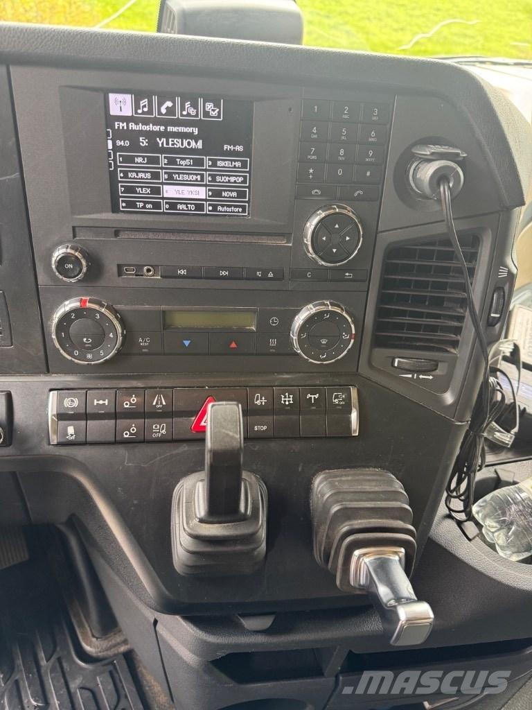 Mercedes-Benz 2653 L Kranwagen