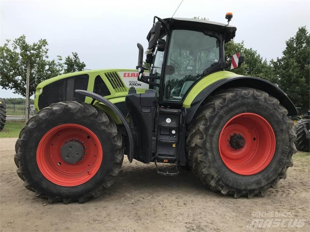 CLAAS Axion 950 Traktoren