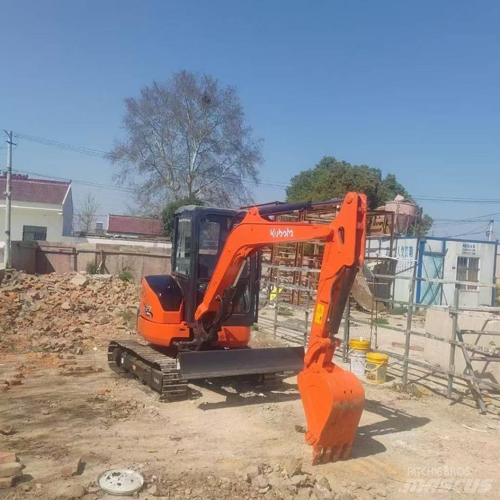 Kubota U 27-4 Minibagger < 7t