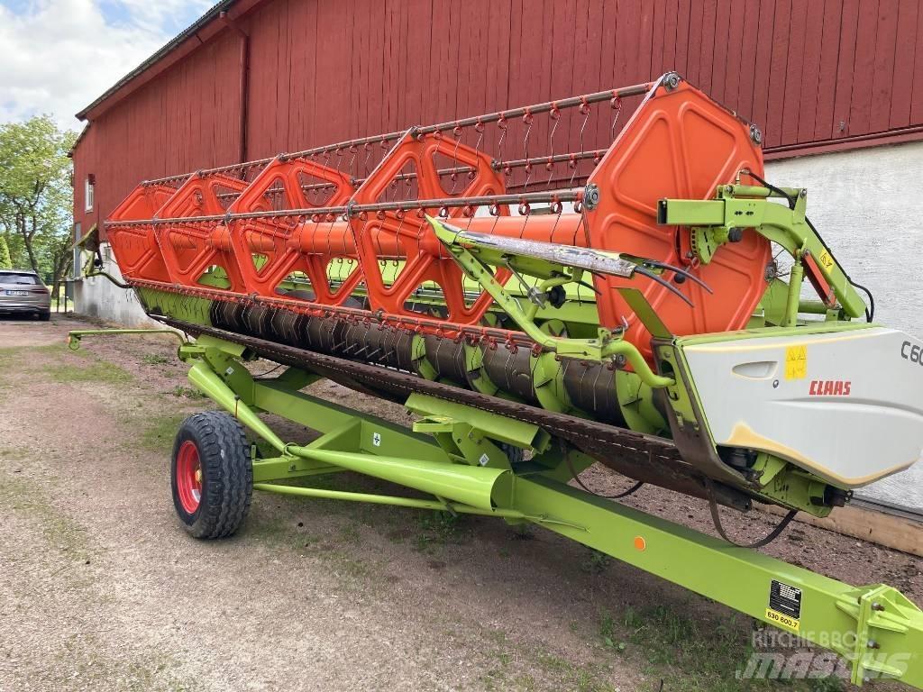 CLAAS Tucano 430 Mähdrescher