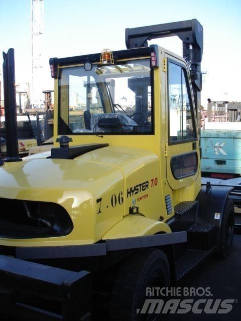 Hyster H 7.0 FT Hafengutabfertiger