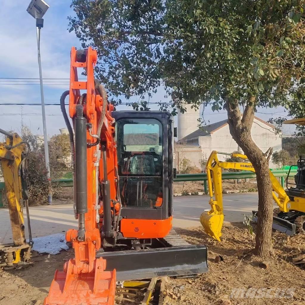 Kubota U 30 Minibagger < 7t