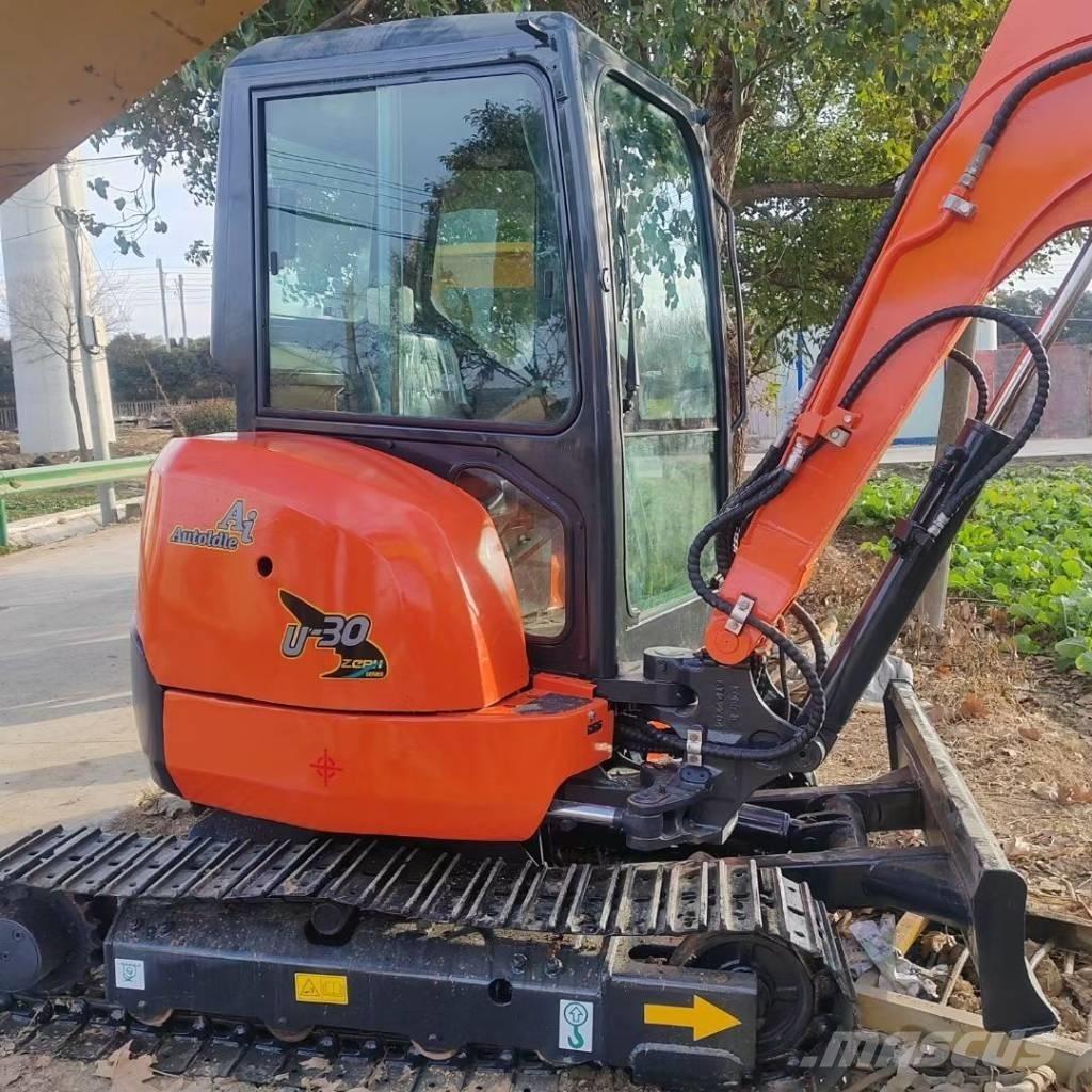 Kubota U 30 Minibagger < 7t