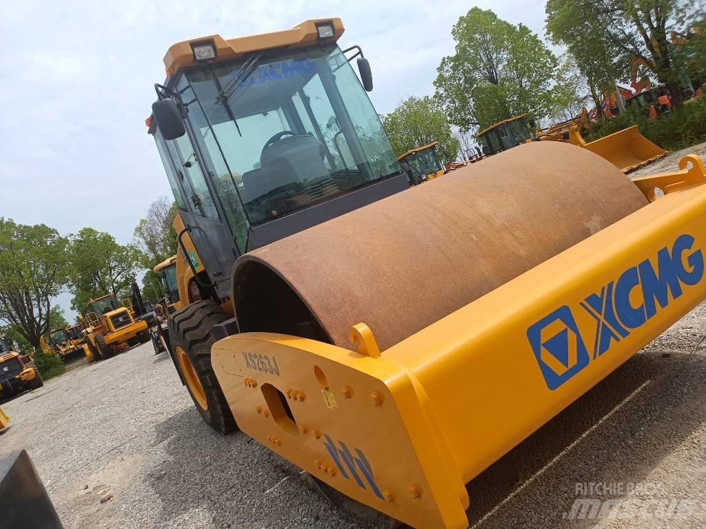 XCMG XS 263J Walzenzüge