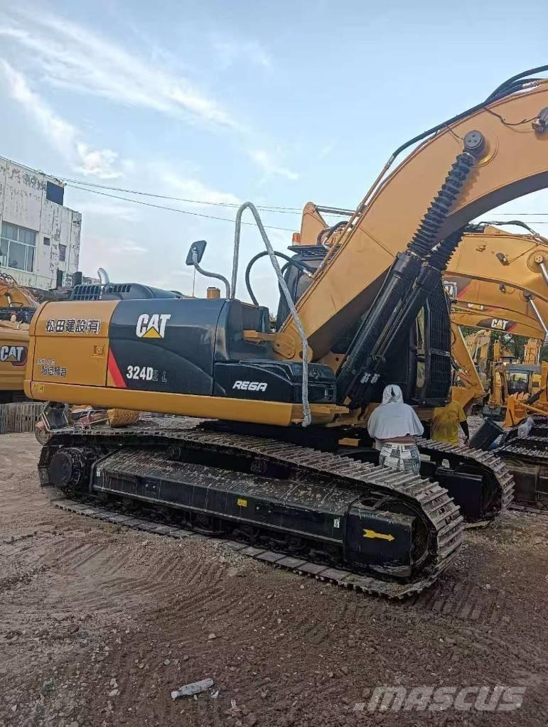 CAT 324 D2L Raupenbagger