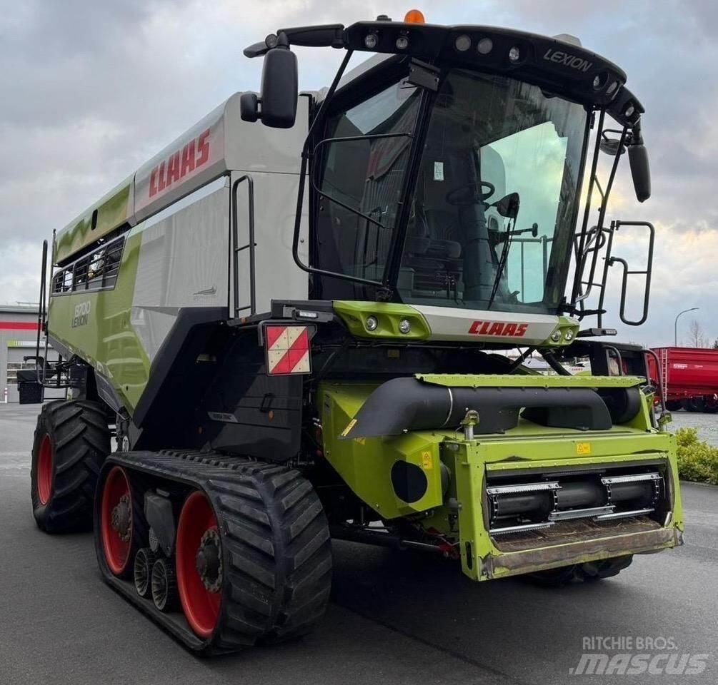 CLAAS 8700TT Mähdrescher