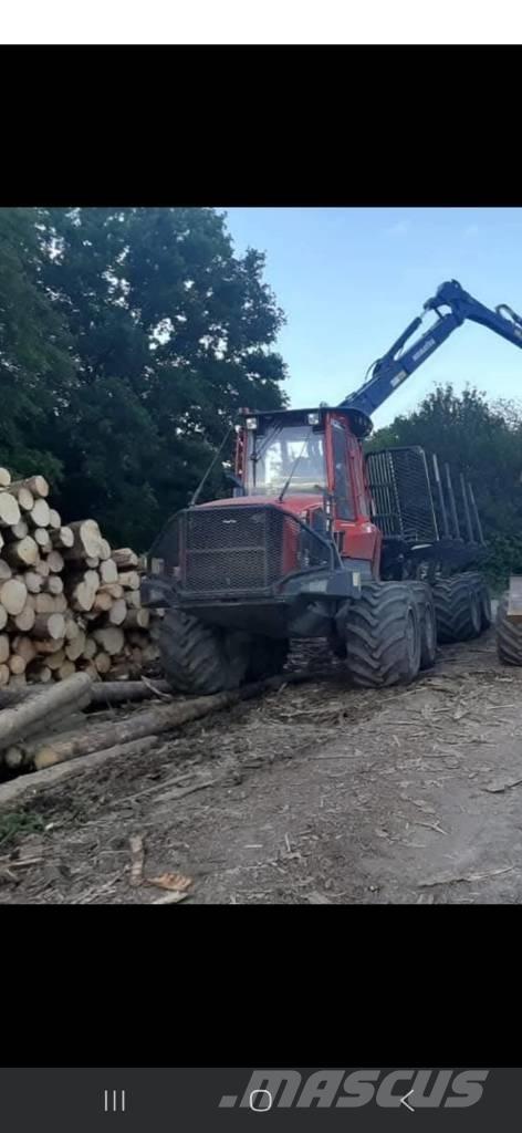 Komatsu 875 Forwarder