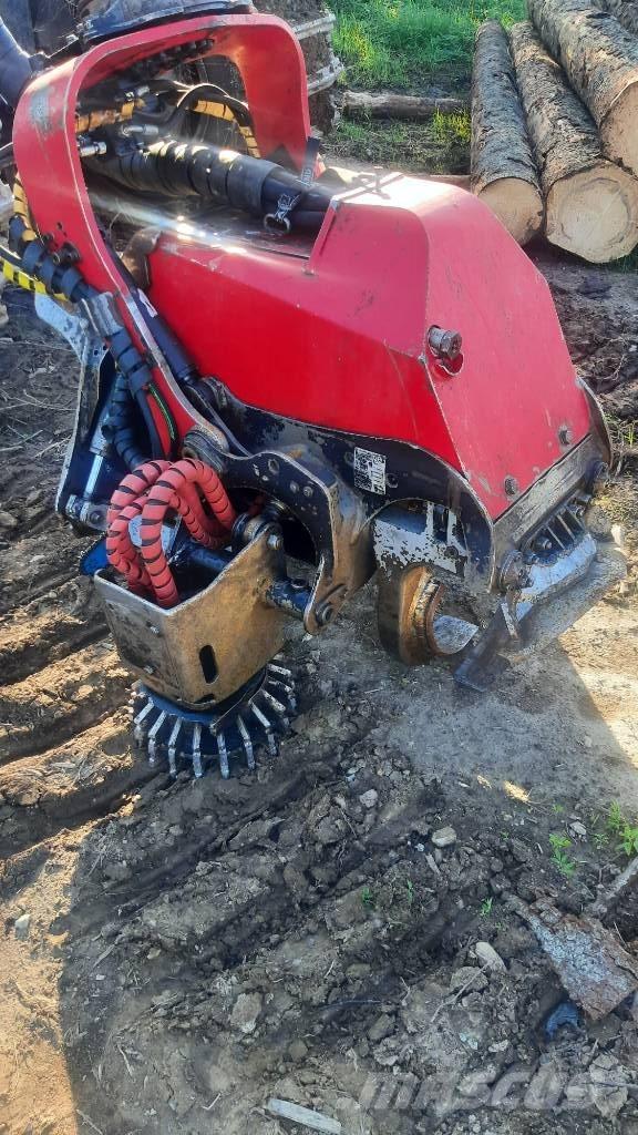 Valmet 921 classik Harvester