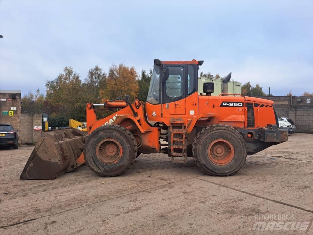 Doosan DL 250 Radlader