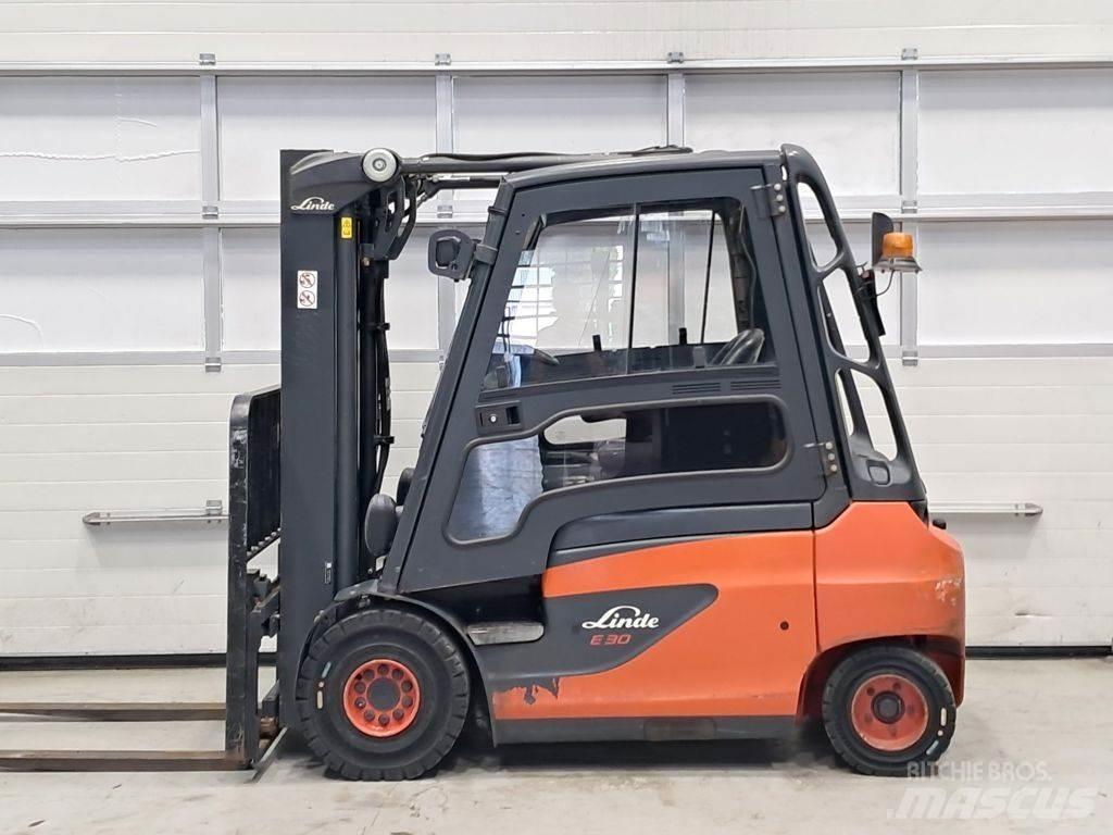 Linde E30-01 Elektro Stapler