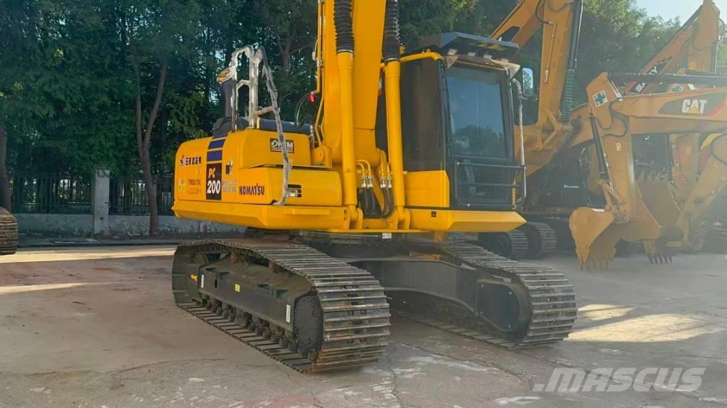 Komatsu PC 200-8N1 Amphibienbagger