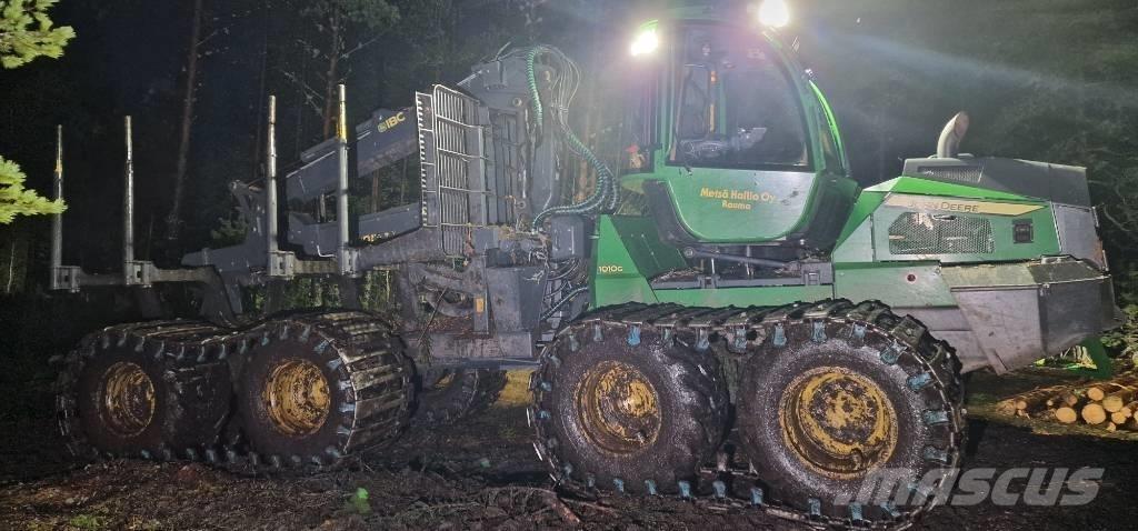 John Deere 1010G Forwarder