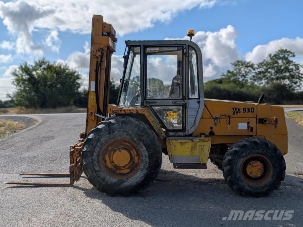 JCB 930 Geländestapler