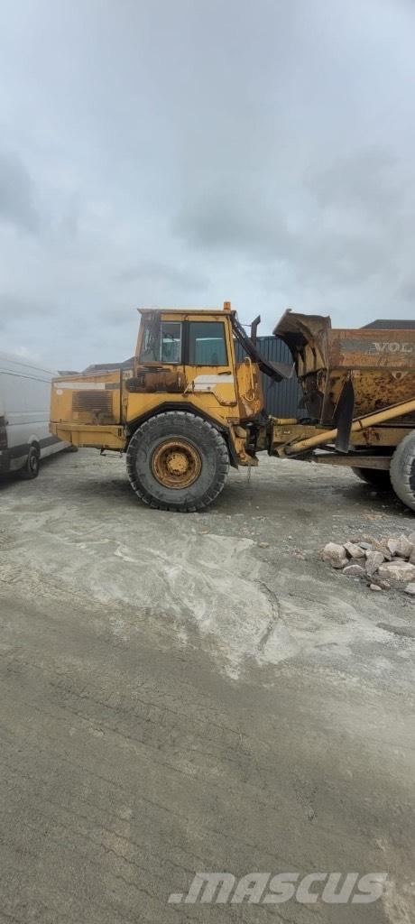 Volvo A 25 C Dumper - Knickgelenk