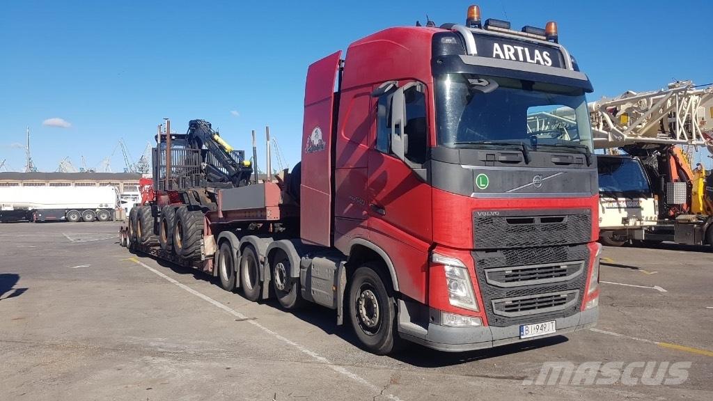 Komatsu 855 Forwarder