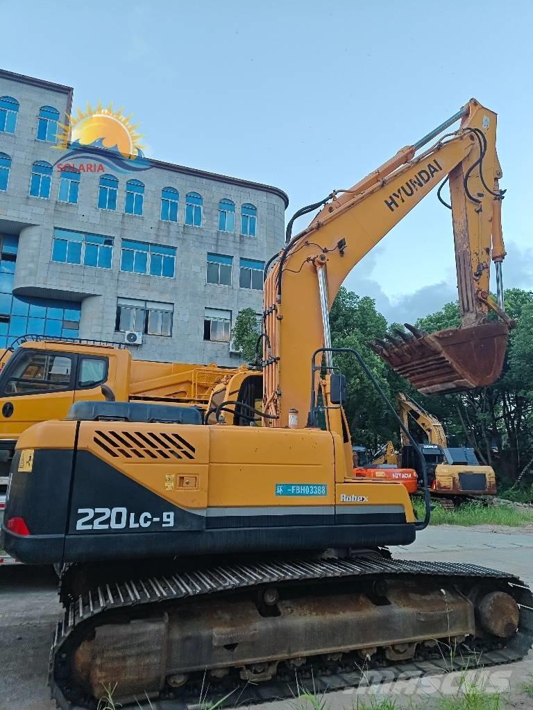 Hyundai R 220LC-9S Raupenbagger