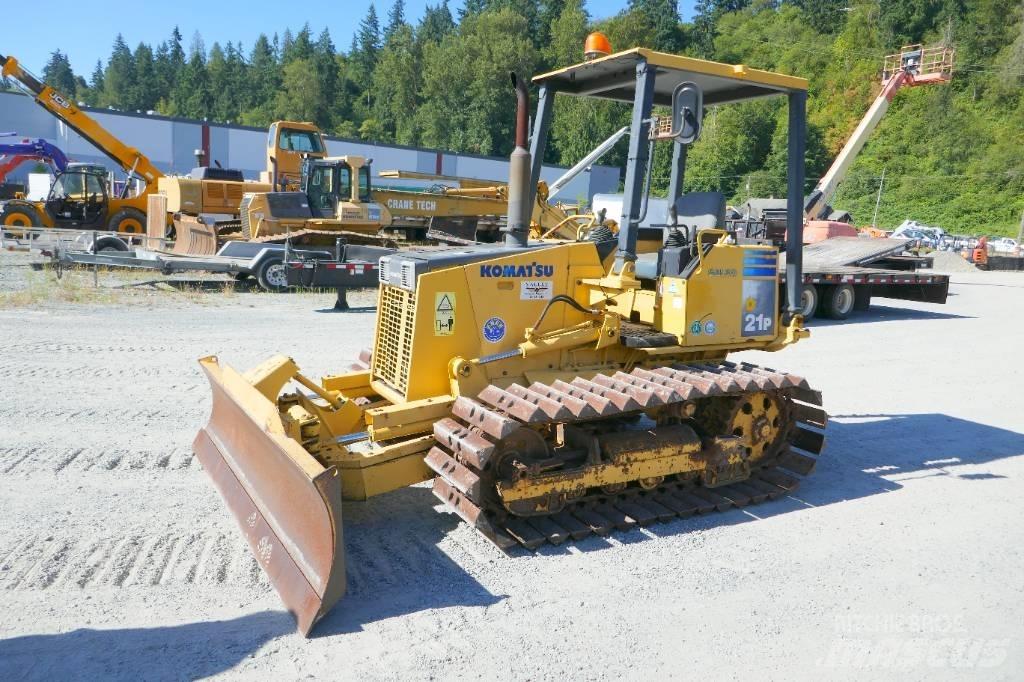 Komatsu D 21 P-8 Bulldozer
