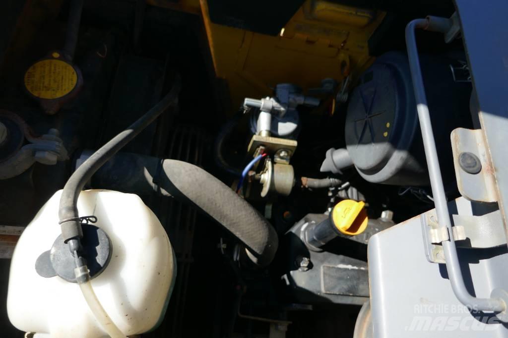 Komatsu D 21 P-8 Bulldozer