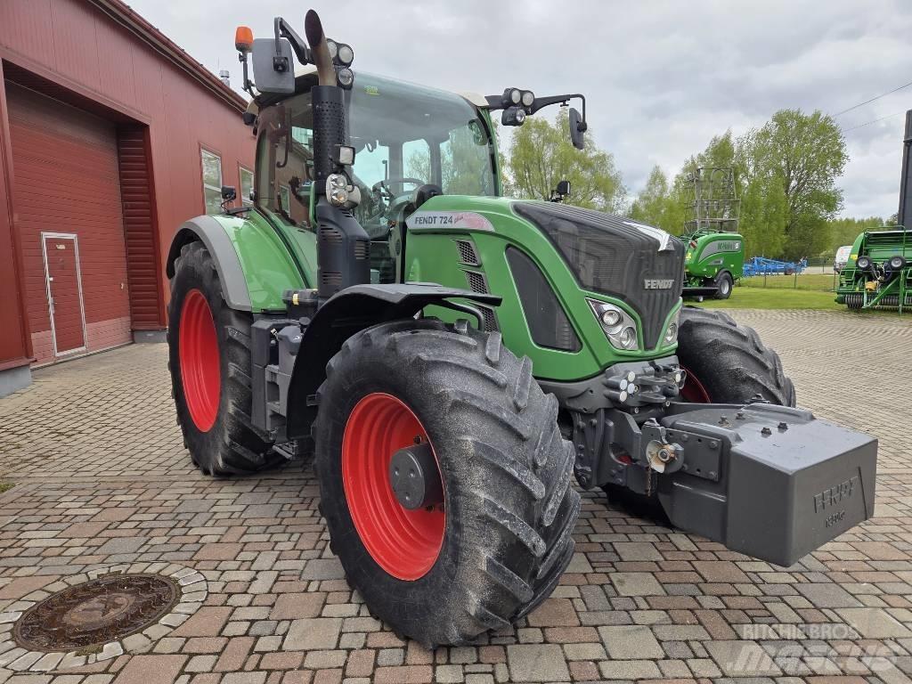 Fendt 724 Profi Plus Traktoren