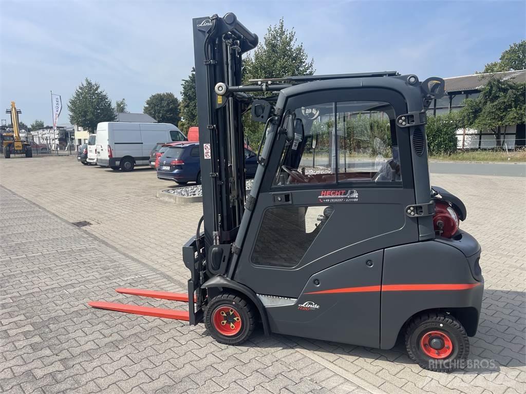 Linde H20T Gas Stapler