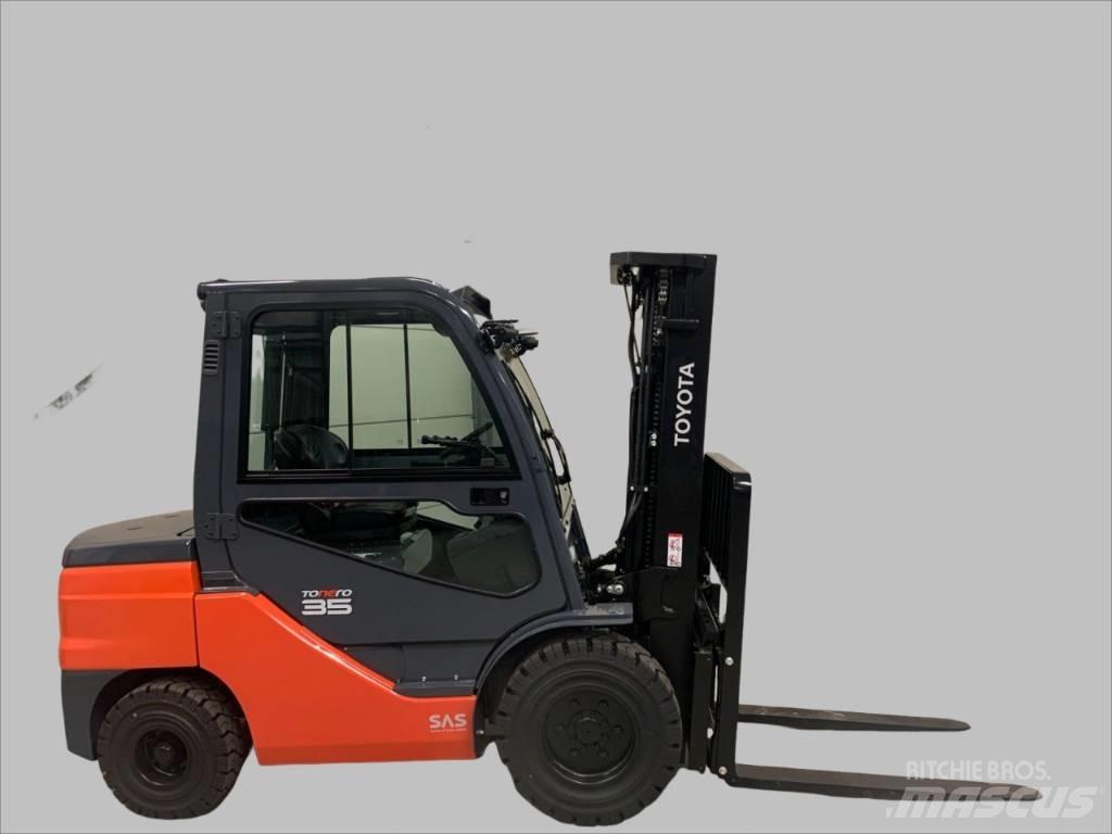 Toyota 52-8 FDJF 35 Diesel Stapler