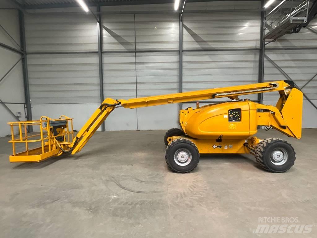 JLG 600 AJ Gelenkteleskoparbeitsbühnen