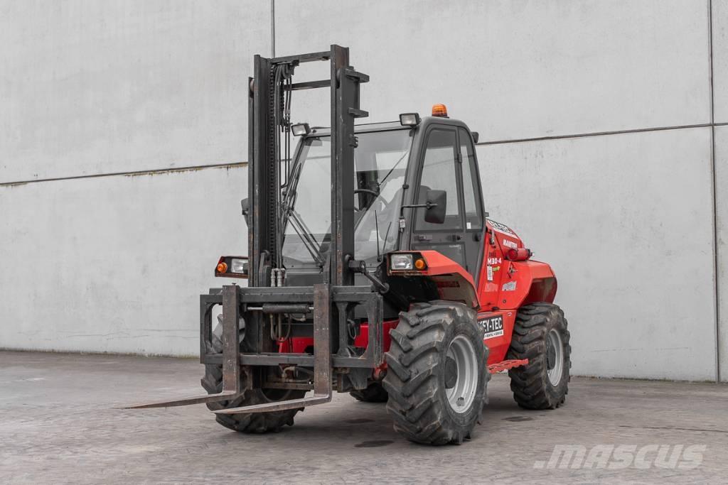 Manitou M 30-4 Diesel Stapler