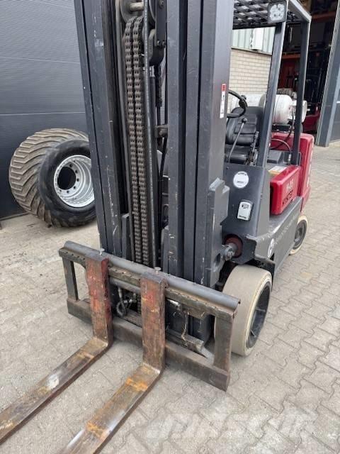Hyster s3.50 Xl Gas Stapler