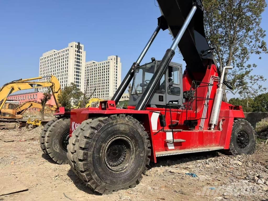 Kalmar DRF 450-60 Reach-Stacker