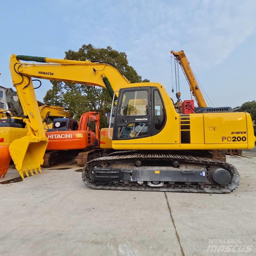 Komatsu PC 200-7 Raupenbagger