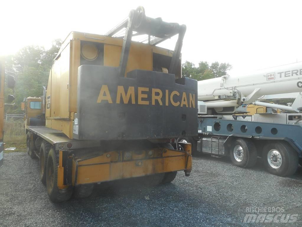 American 4450 All-Terrain-Krane