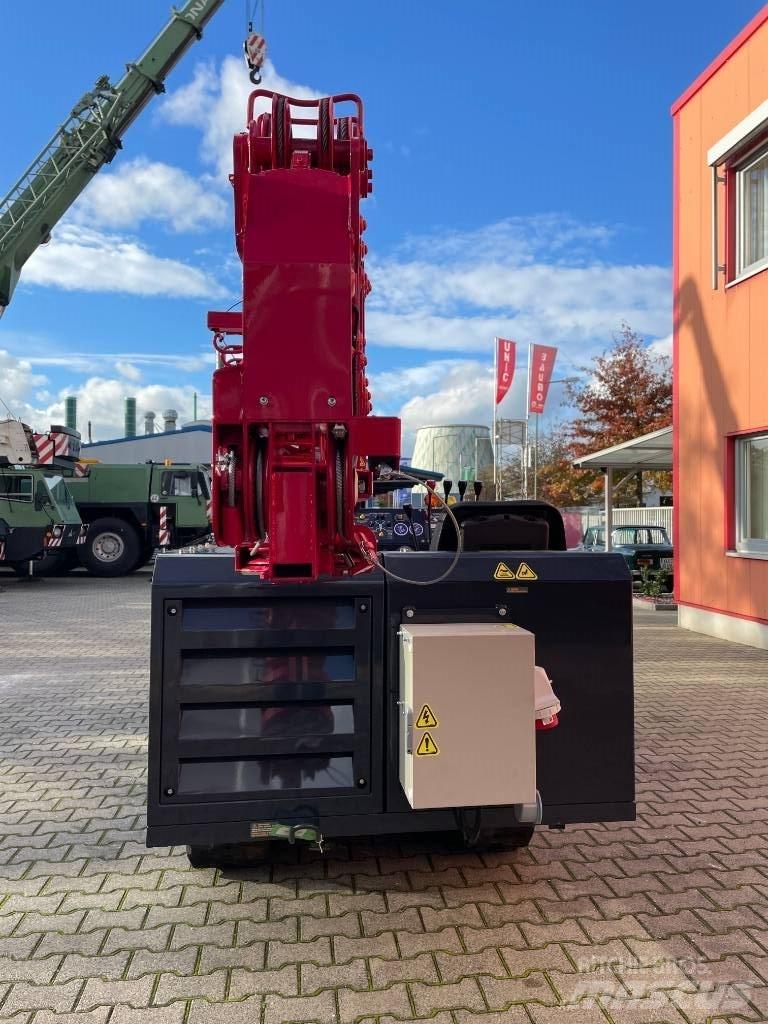 Unic URW-546 Raupenkrane