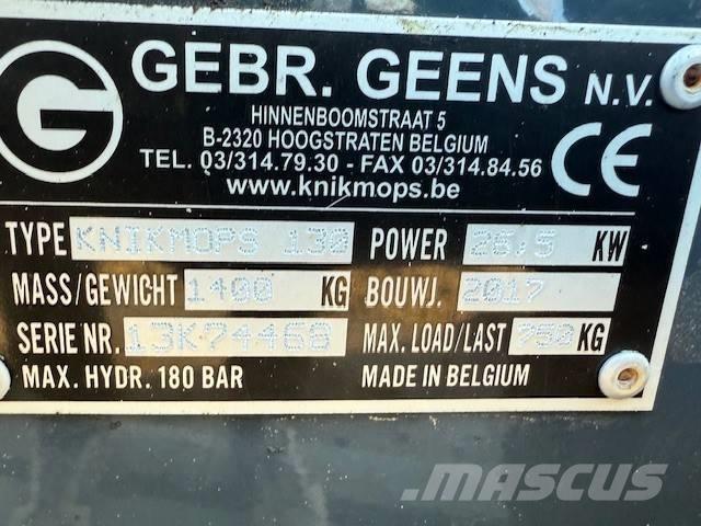 Knikmops KM 130 Minilader