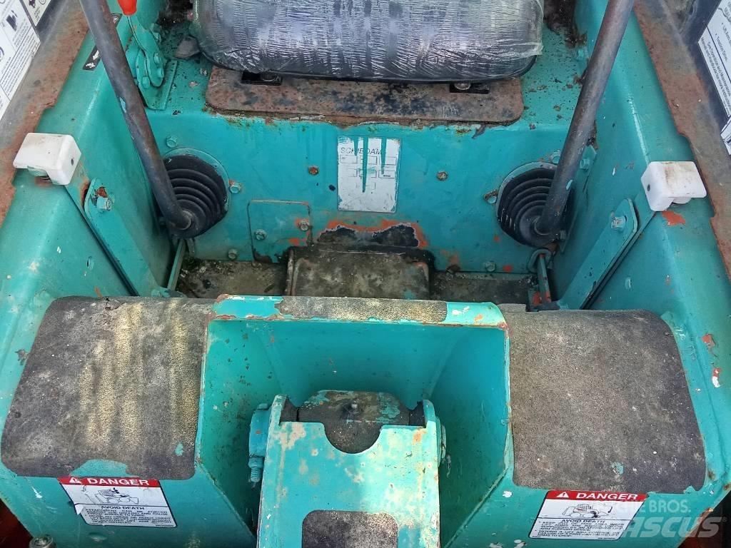 Bobcat 753 Minibagger < 7t
