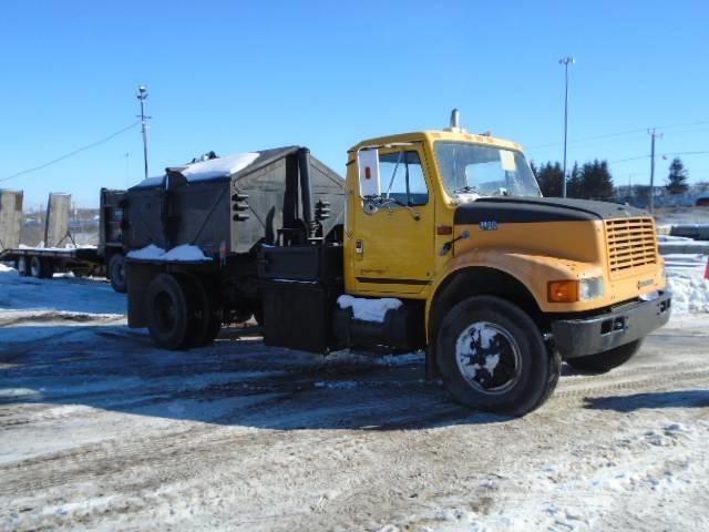 International 4900 Beton-Mischfahrzeuge