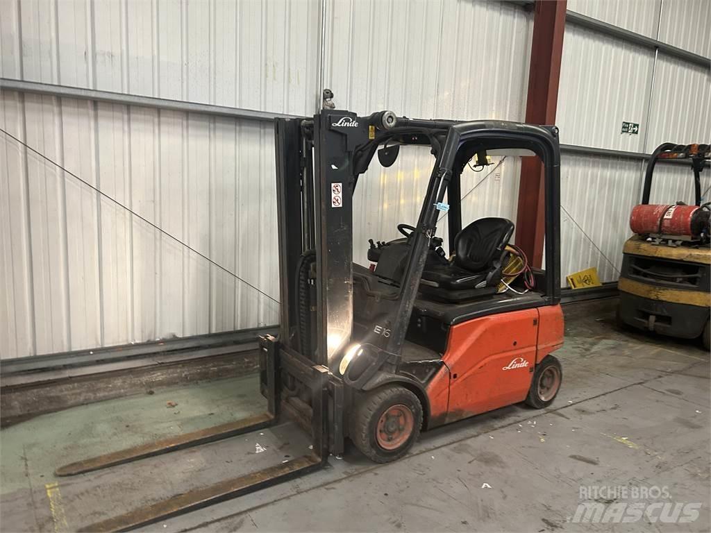 Linde E16P-01 Elektro Stapler