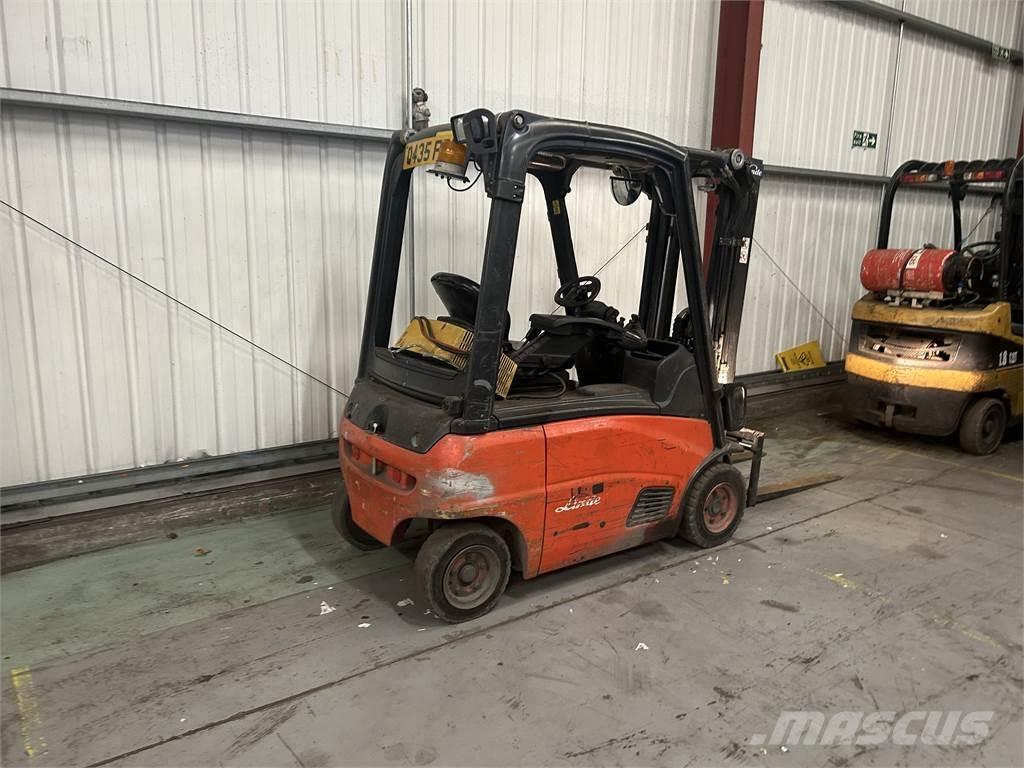 Linde E16P-01 Elektro Stapler